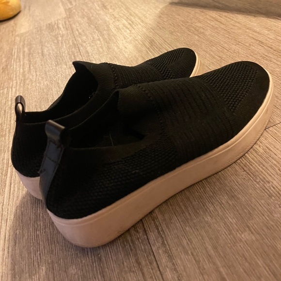 Steve Madden size 8 - Picture 1 of 2